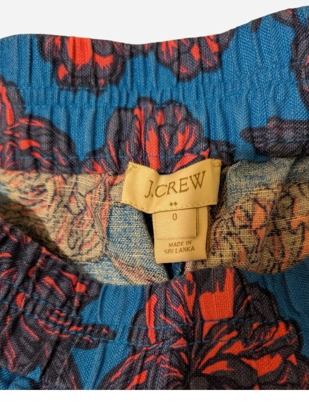 Pre-owned J. Crew Blue Shorts with Red Floral Print - Picture 3 of 7